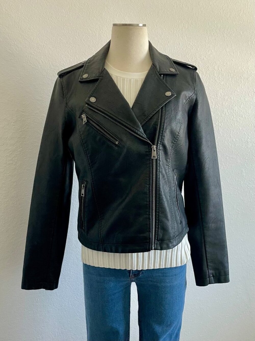 Levi’s Black Faux Leather Moto Jacket Black Size Medium